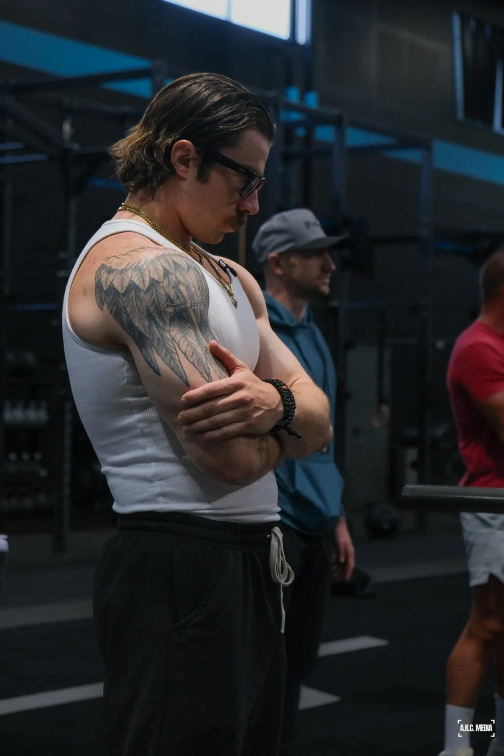 Quiet gym candid.